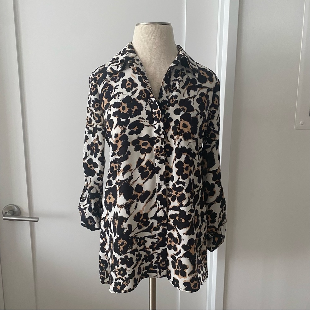 DVF Diane von Furstenberg Lorelei Two Cheetah Floral Print Top sz4 100% silk